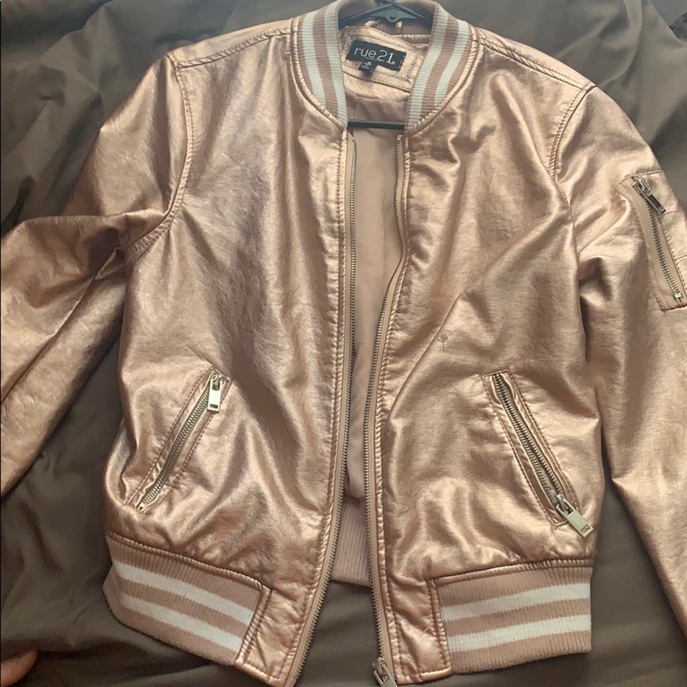 Bomber jacket